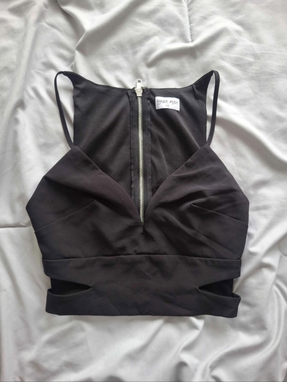 Black Strappy Crop Top with Front Zip - Ambiguous Brand